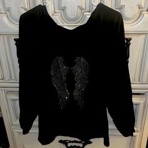 Angel wing long sleeved shirt medium practically NEW! Bling